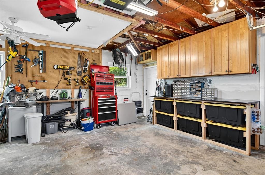 En Venta: $700,000 (3 camas, 3 baños, 1879 Pies cuadrados)