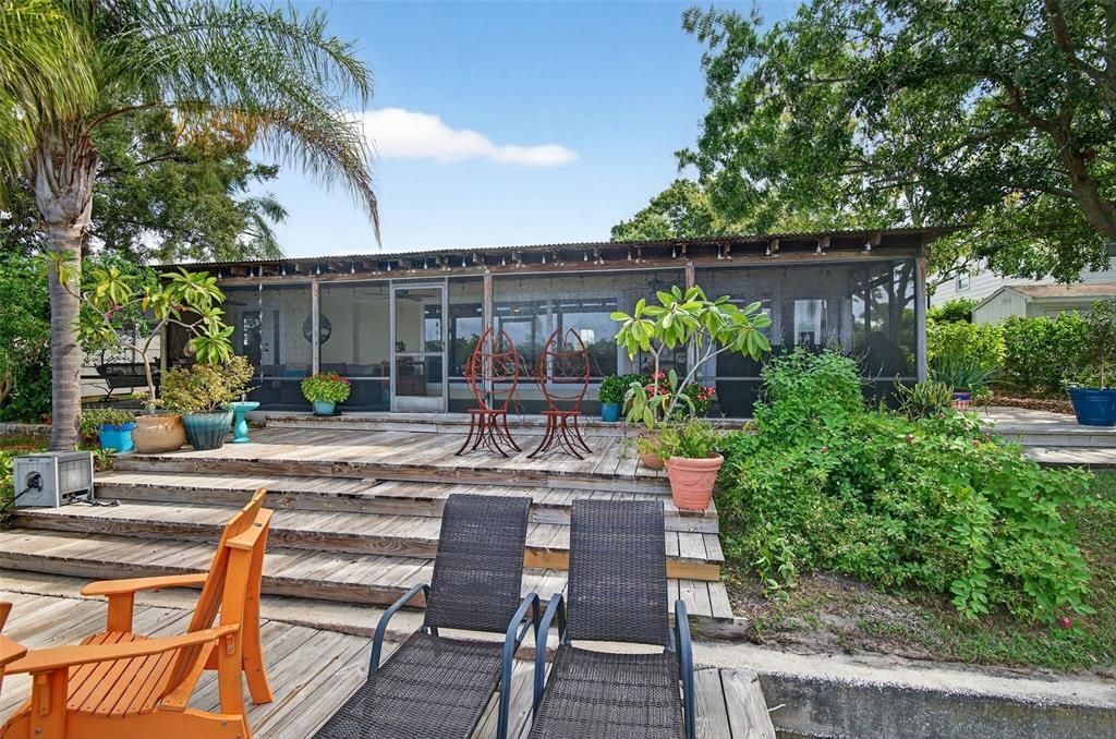 En Venta: $700,000 (3 camas, 3 baños, 1879 Pies cuadrados)