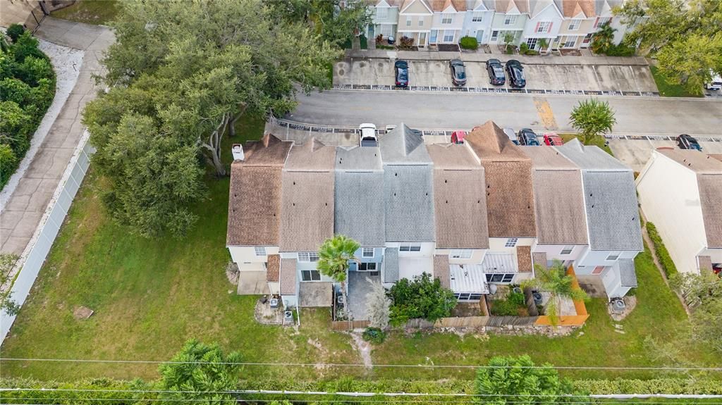 En Venta: $200,000 (2 camas, 2 baños, 1200 Pies cuadrados)