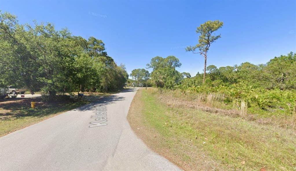 For Sale: $30,000 (0.30 acres)