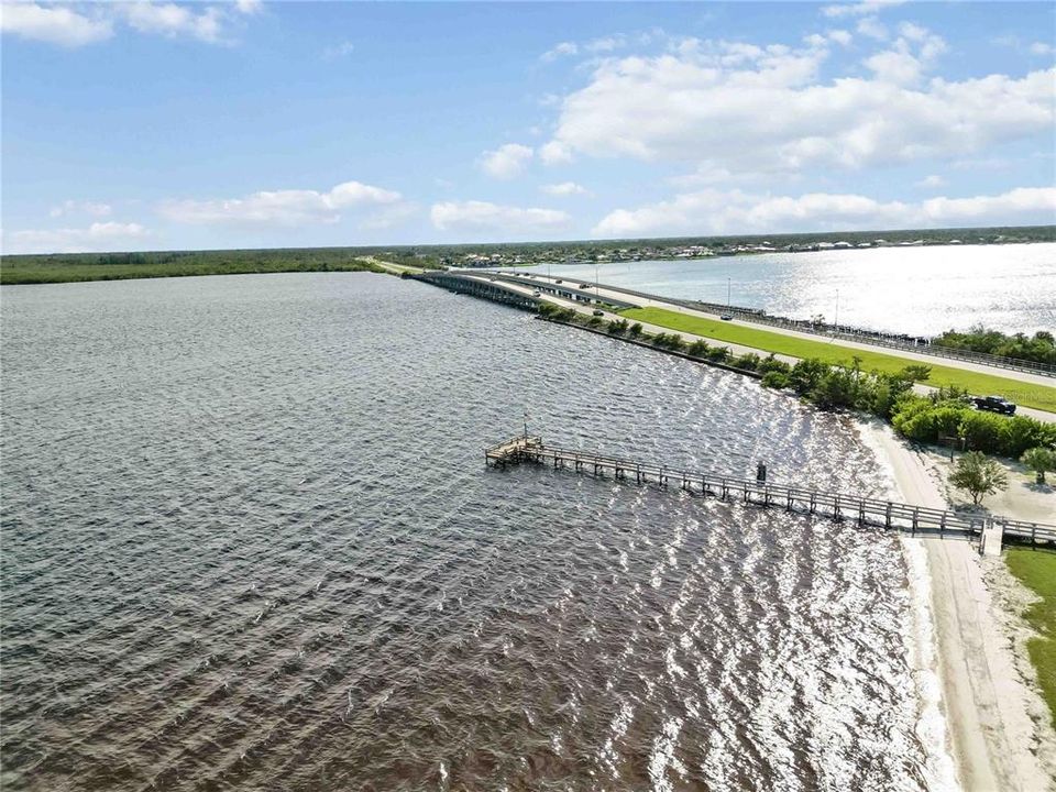 待售: $299,900 (2 贝兹, 2 浴室, 1168 平方英尺)