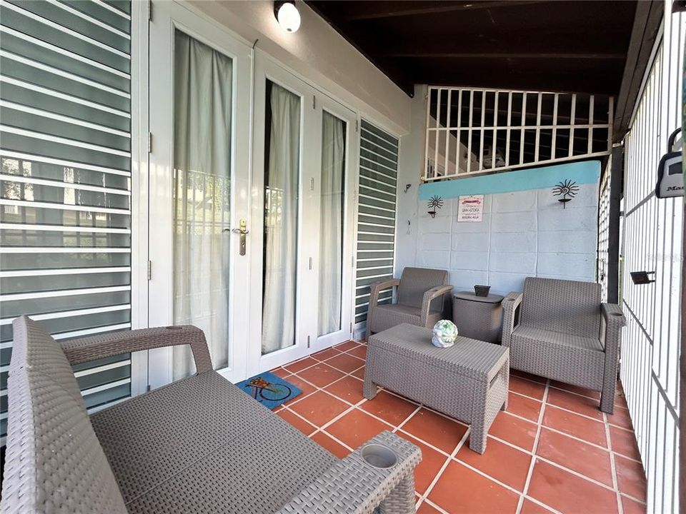 На продажу: $225,000 (2 спален, 1 ванн, 126.83 Квадратных фут)