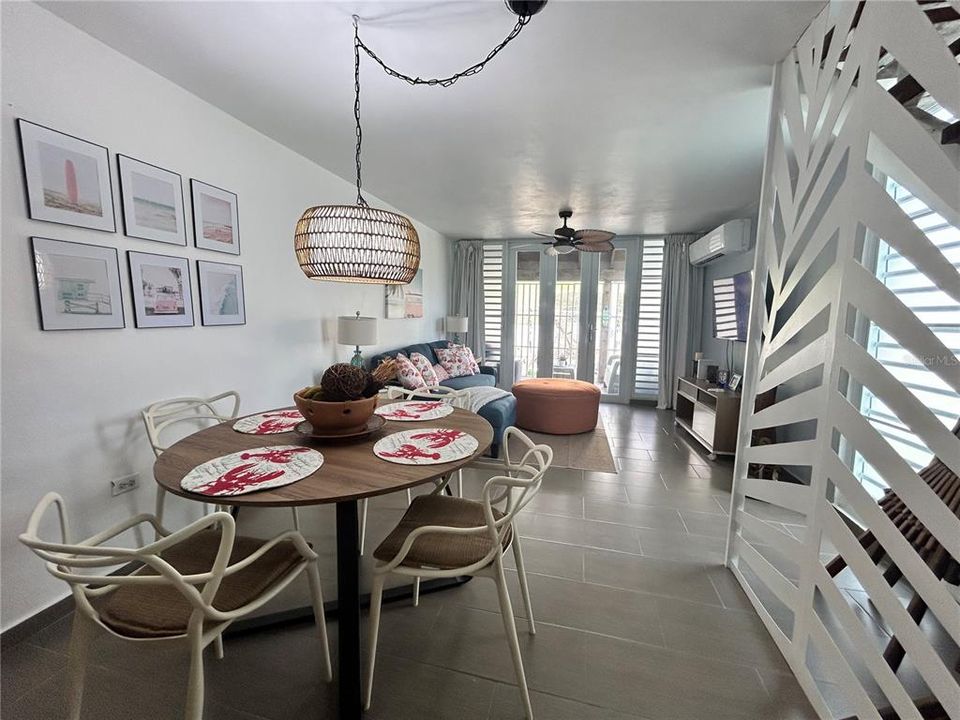 На продажу: $225,000 (2 спален, 1 ванн, 126.83 Квадратных фут)