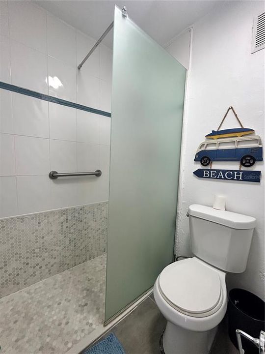 На продажу: $225,000 (2 спален, 1 ванн, 126.83 Квадратных фут)