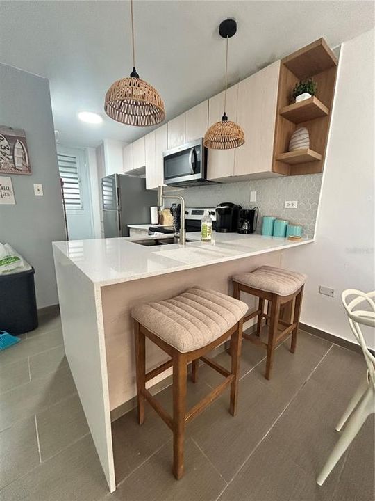 На продажу: $225,000 (2 спален, 1 ванн, 126.83 Квадратных фут)