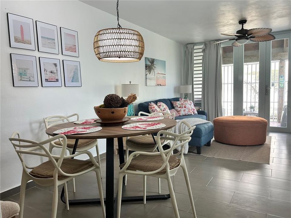 На продажу: $225,000 (2 спален, 1 ванн, 126.83 Квадратных фут)