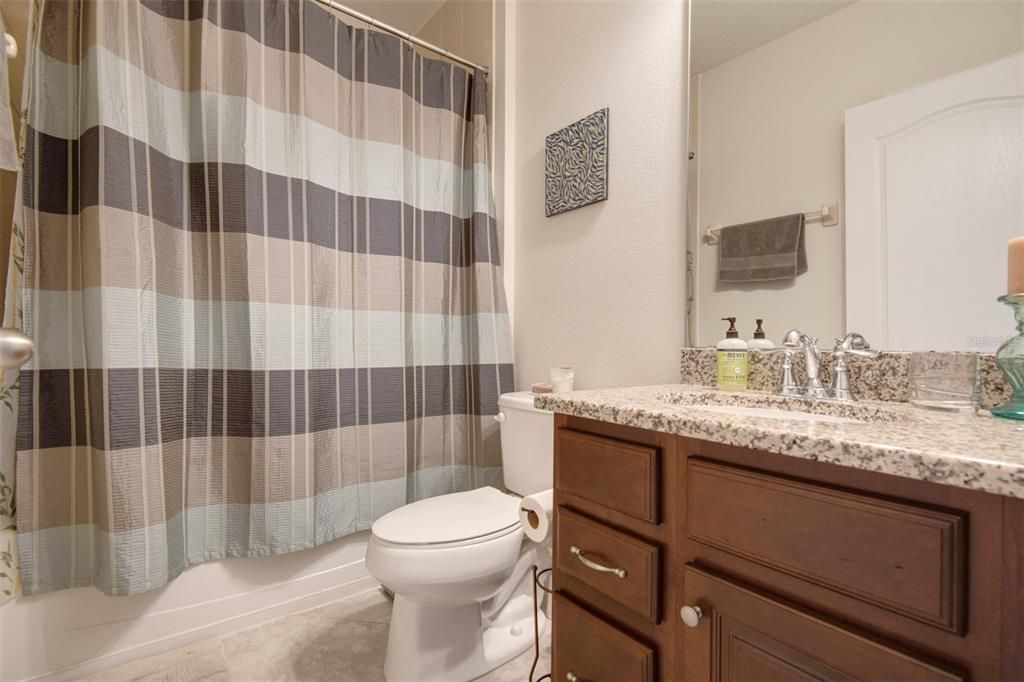 Active With Contract: $2,350 (3 beds, 2 baths, 1665 Square Feet)