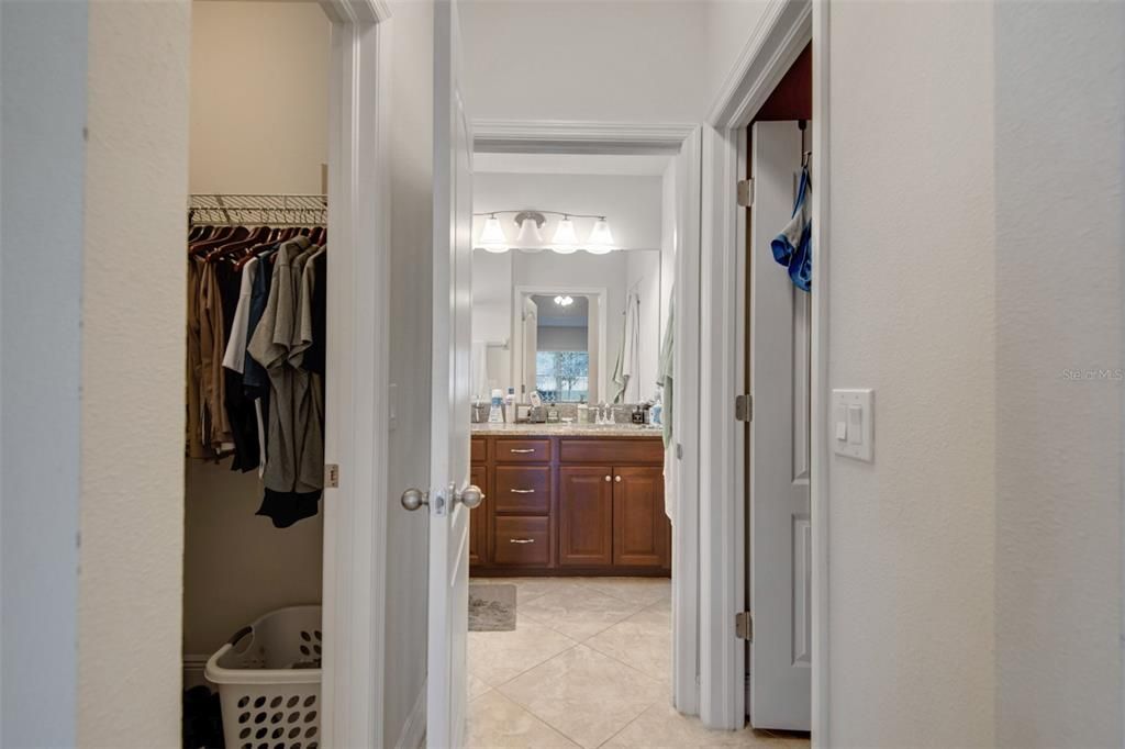 Active With Contract: $2,350 (3 beds, 2 baths, 1665 Square Feet)