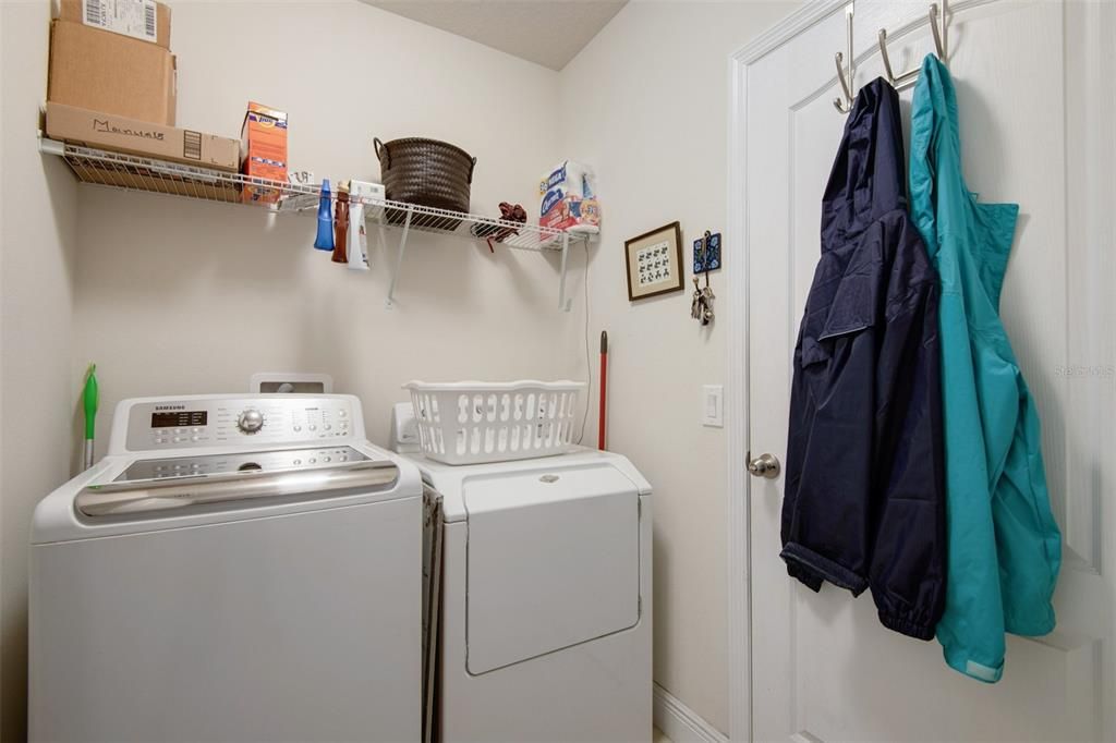 Active With Contract: $2,350 (3 beds, 2 baths, 1665 Square Feet)