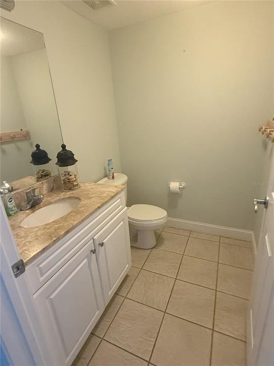 En Renta: $3,200 (3 camas, 2 baños, 1640 Pies cuadrados)