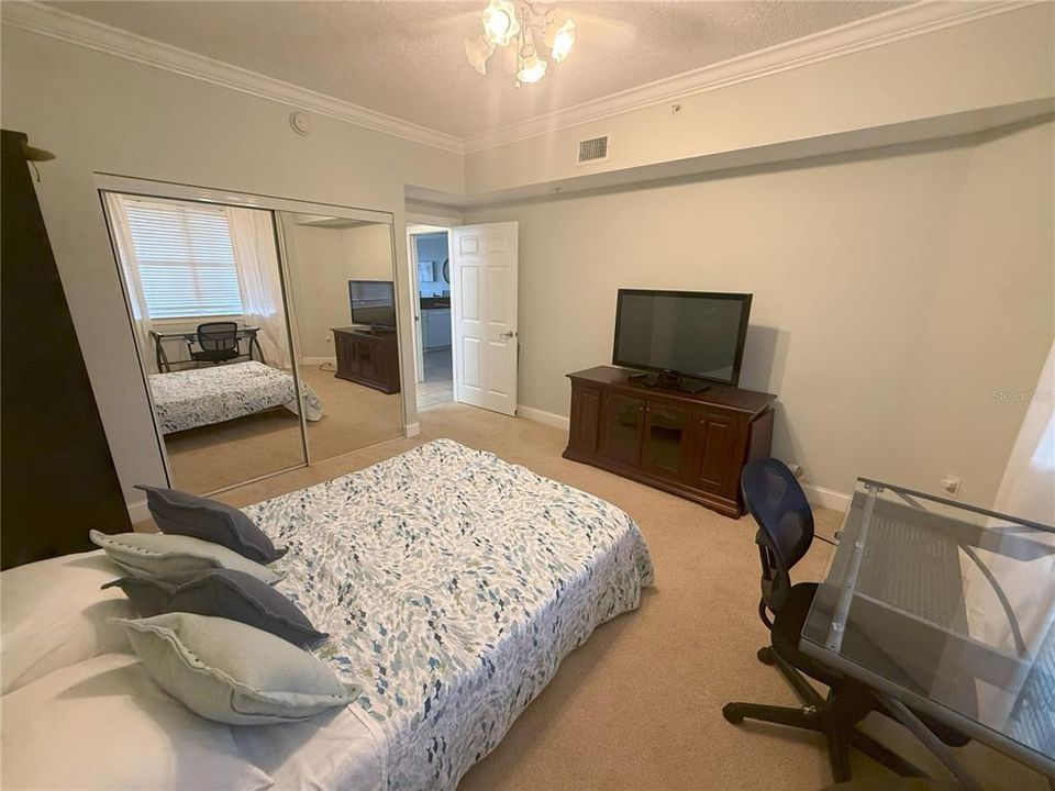 En Renta: $3,200 (3 camas, 2 baños, 1640 Pies cuadrados)