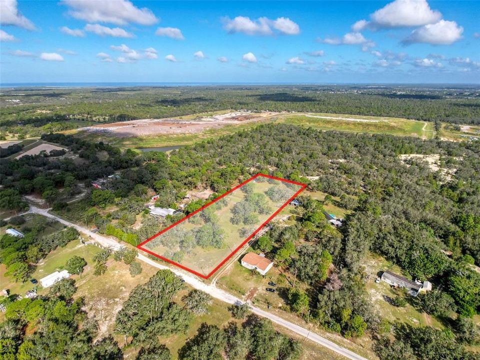 待售: $179,900 (3.20 acres)