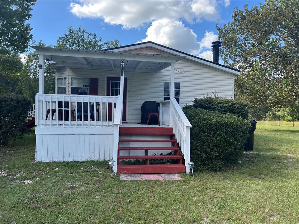 For Sale: $239,000 (3 beds, 2 baths, 1402 Square Feet)