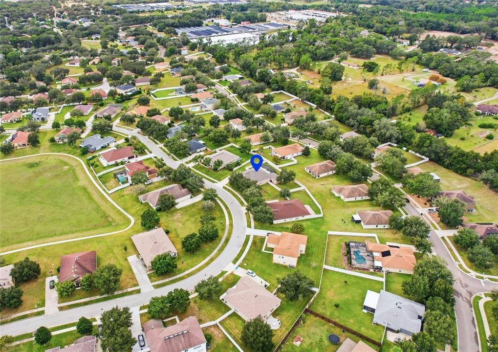 Под контрактом: $525,000 (5 спален, 3 ванн, 2790 Квадратных фут)