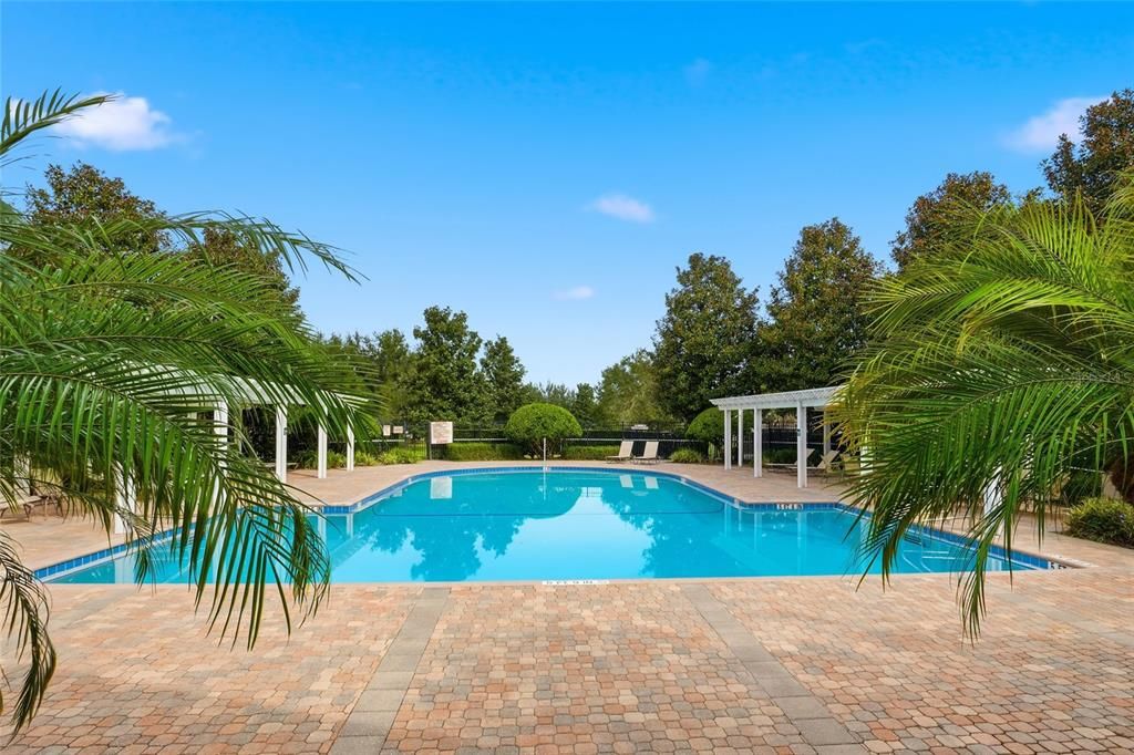 Под контрактом: $525,000 (5 спален, 3 ванн, 2790 Квадратных фут)