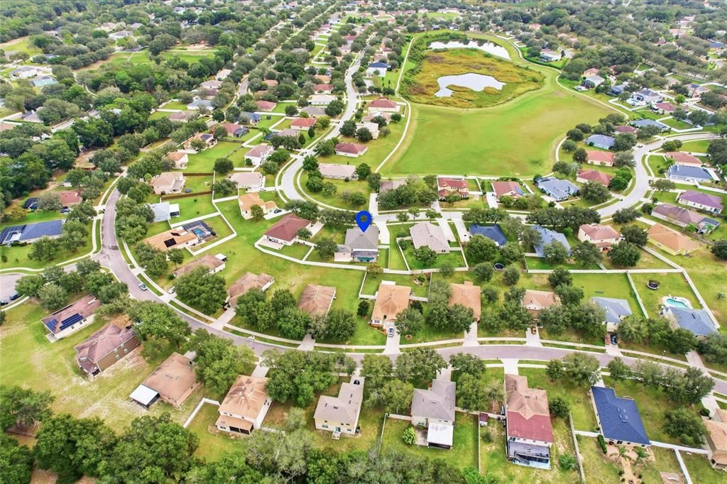 Под контрактом: $525,000 (5 спален, 3 ванн, 2790 Квадратных фут)