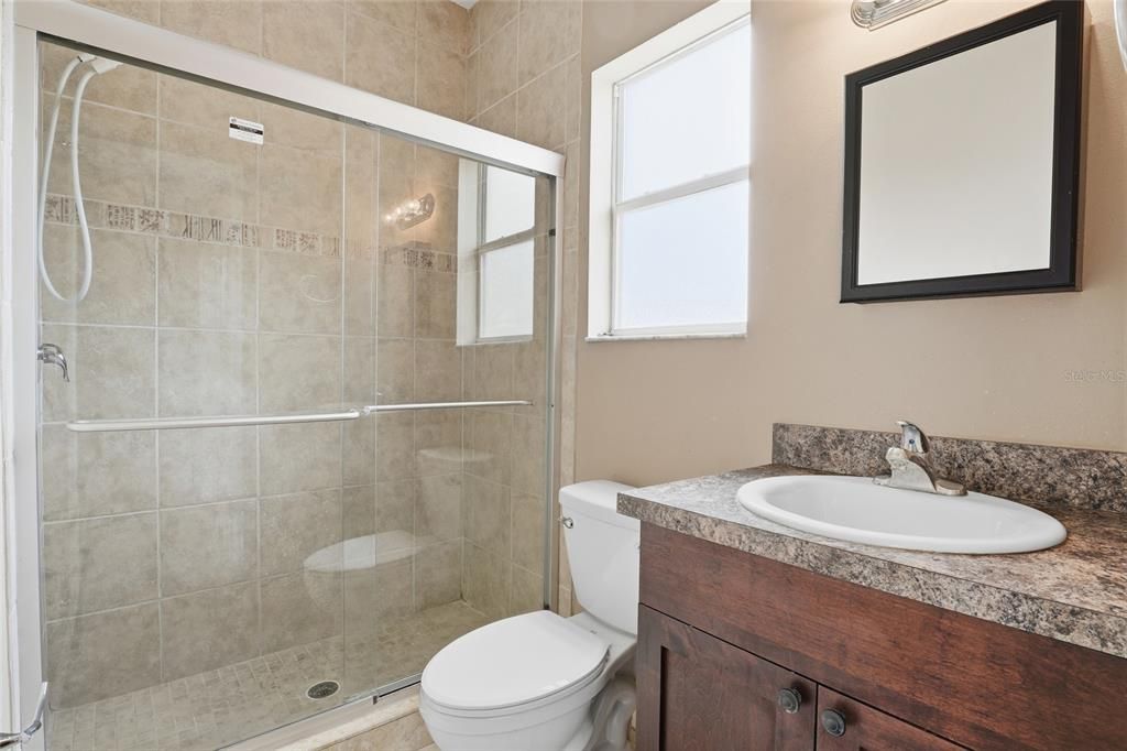 Под контрактом: $525,000 (5 спален, 3 ванн, 2790 Квадратных фут)