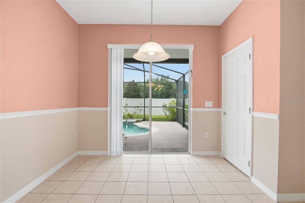 Под контрактом: $525,000 (5 спален, 3 ванн, 2790 Квадратных фут)