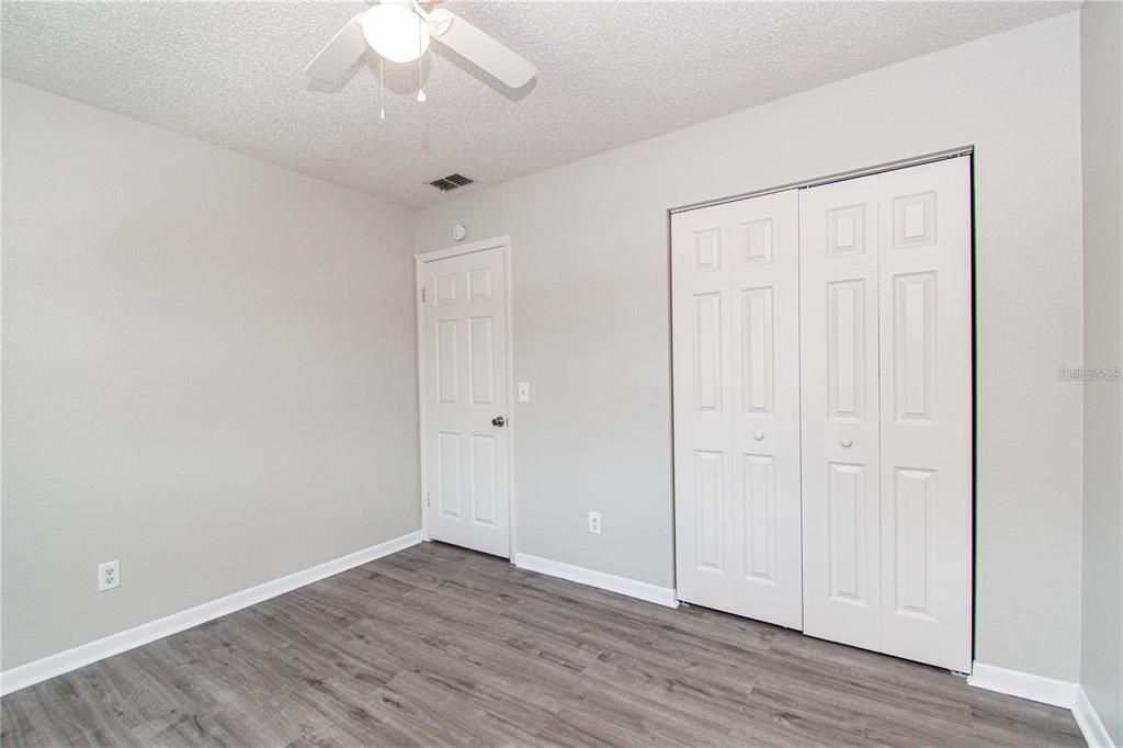 For Rent: $1,400 (2 beds, 2 baths, 864 Square Feet)