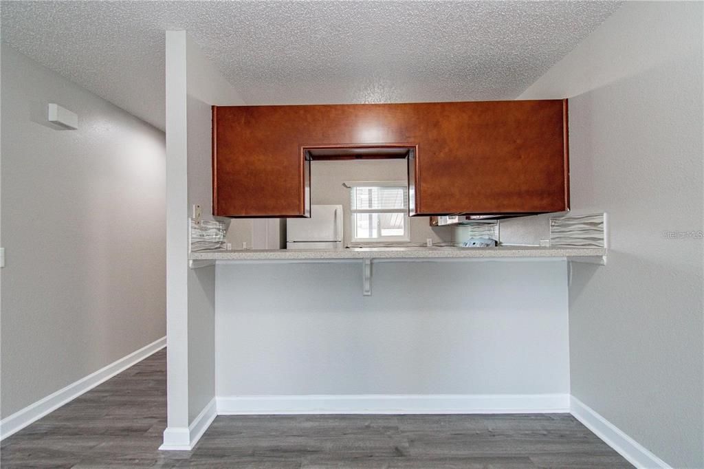 For Rent: $1,400 (2 beds, 2 baths, 864 Square Feet)