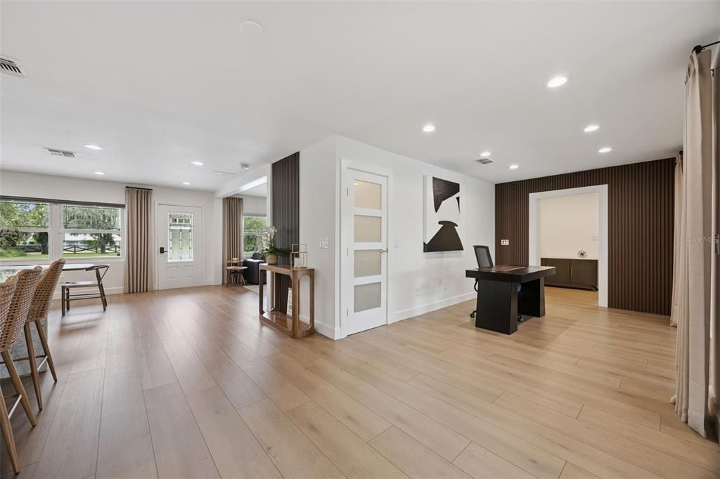 For Sale: $1,175,000 (3 beds, 3 baths, 2400 Square Feet)