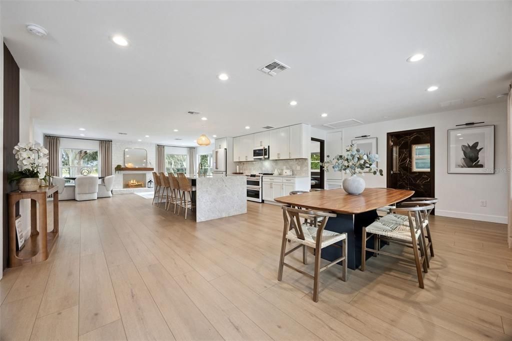 For Sale: $1,175,000 (3 beds, 3 baths, 2400 Square Feet)