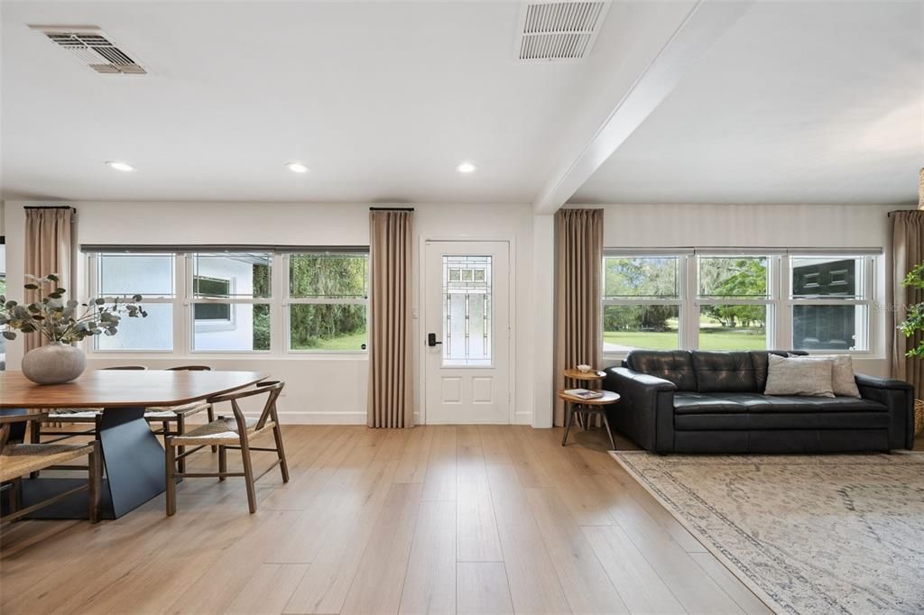 For Sale: $1,175,000 (3 beds, 3 baths, 2400 Square Feet)