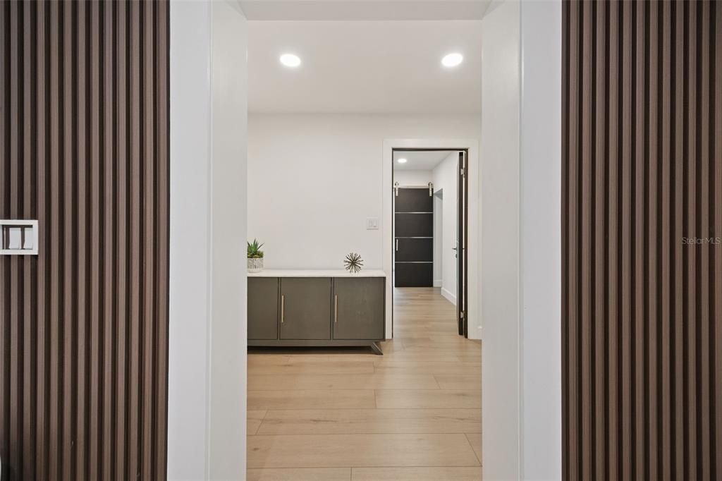 For Sale: $1,175,000 (3 beds, 3 baths, 2400 Square Feet)