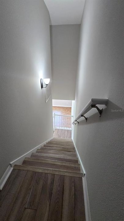 出租: $2,399 (3 贝兹, 2 浴室, 1704 平方英尺)