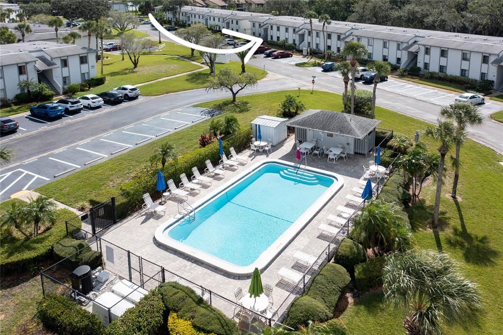 For Sale: $207,500 (2 beds, 2 baths, 1054 Square Feet)