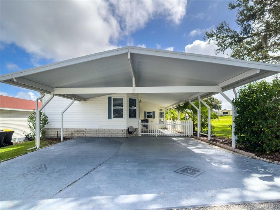 Recently Rented: $1,650 (3 beds, 2 baths, 960 Square Feet)