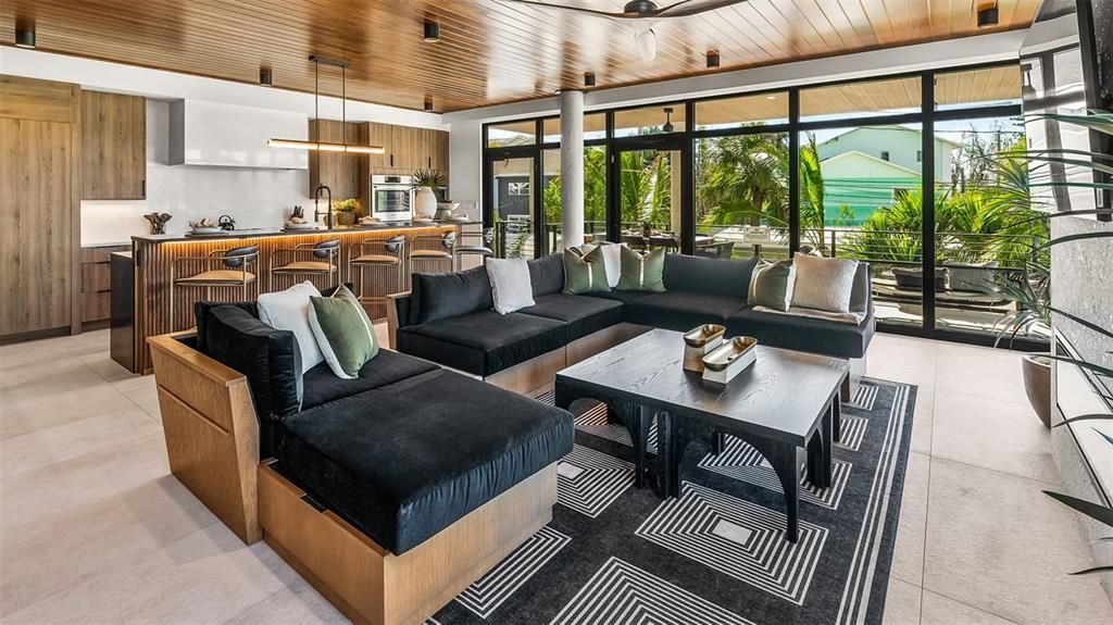 For Sale: $6,000,000 (5 beds, 5 baths, 4496 Square Feet)