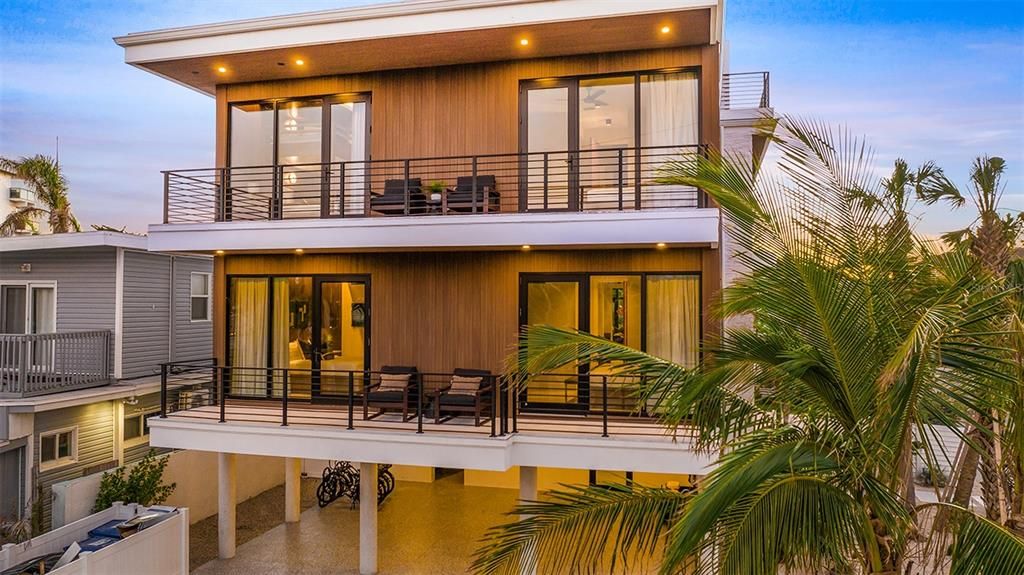 For Sale: $6,000,000 (5 beds, 5 baths, 4496 Square Feet)