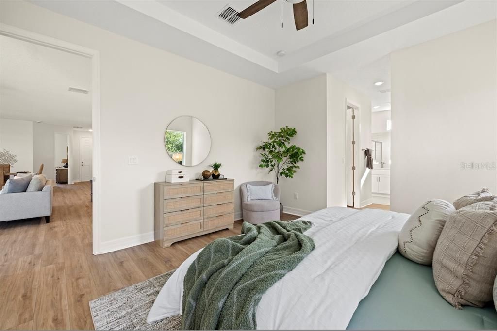 For Rent: $2,425 (4 beds, 3 baths, 1990 Square Feet)