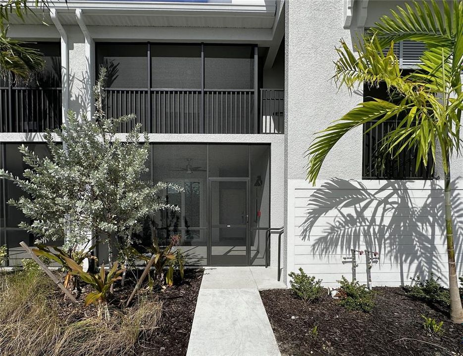 For Rent: $6,000 (2 beds, 2 baths, 1355 Square Feet)