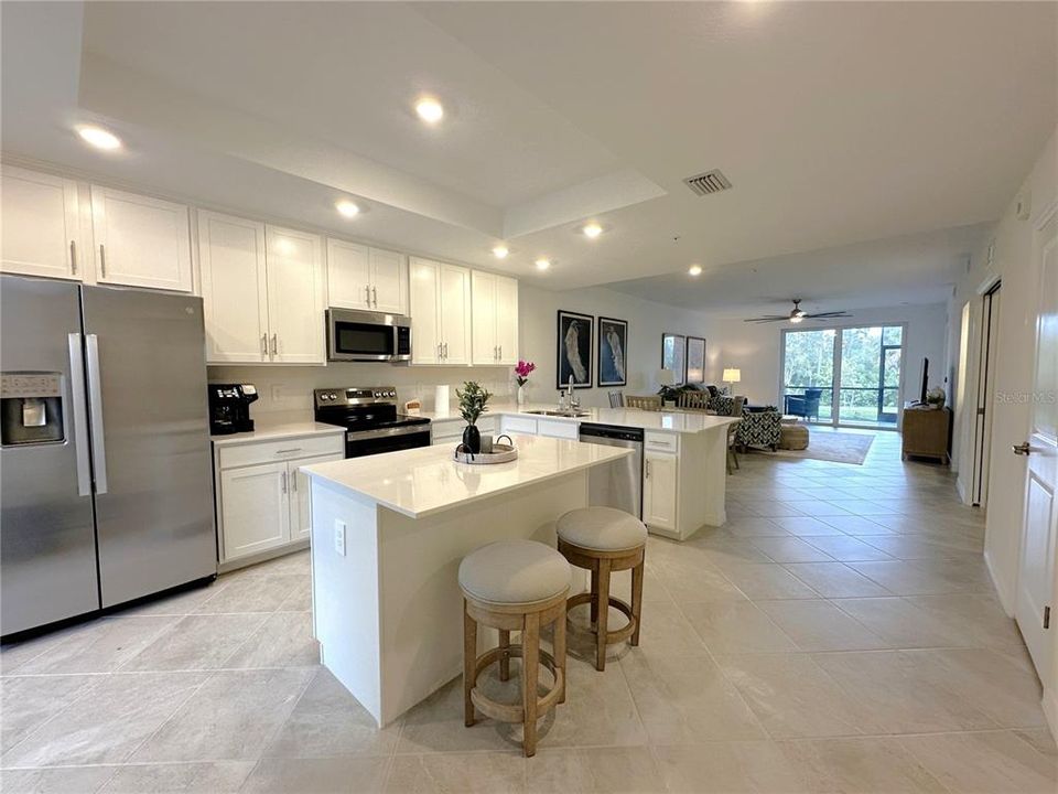 For Rent: $6,000 (2 beds, 2 baths, 1355 Square Feet)