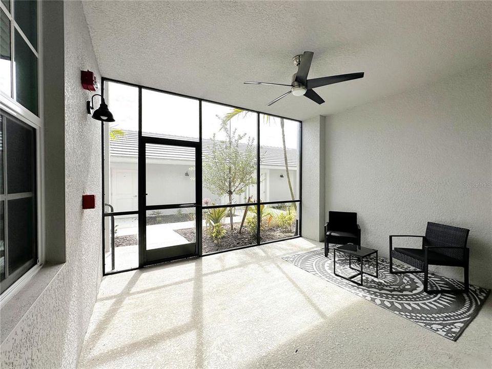 For Rent: $6,000 (2 beds, 2 baths, 1355 Square Feet)