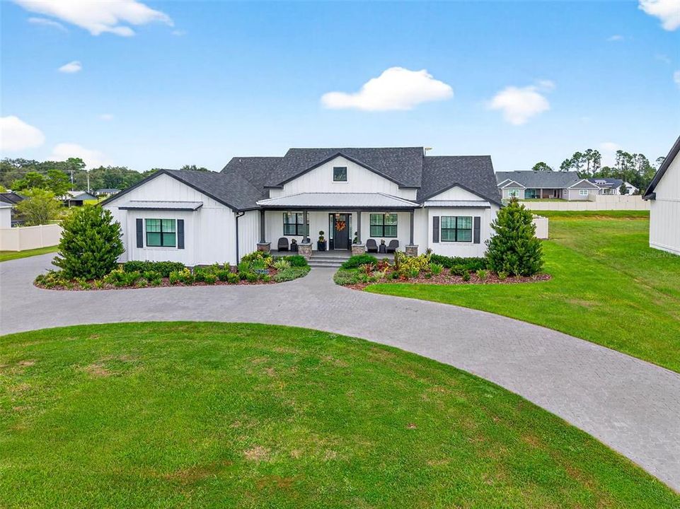 For Sale: $1,499,900 (4 beds, 3 baths, 2689 Square Feet)