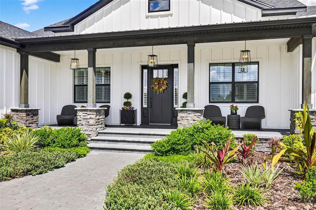 For Sale: $1,499,900 (4 beds, 3 baths, 2689 Square Feet)