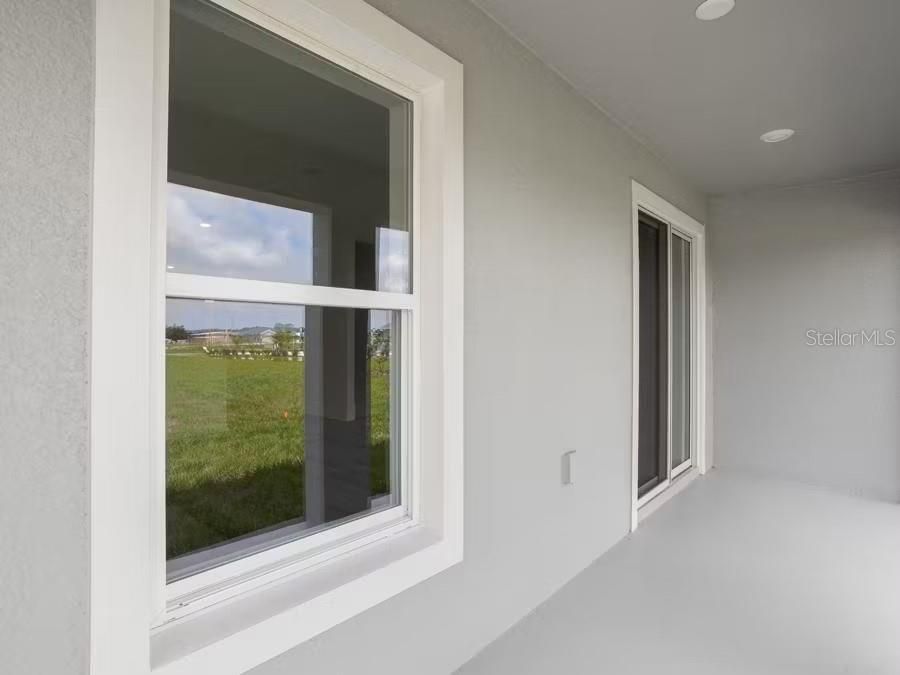 На продажу: $254,990 (3 спален, 2 ванн, 1604 Квадратных фут)