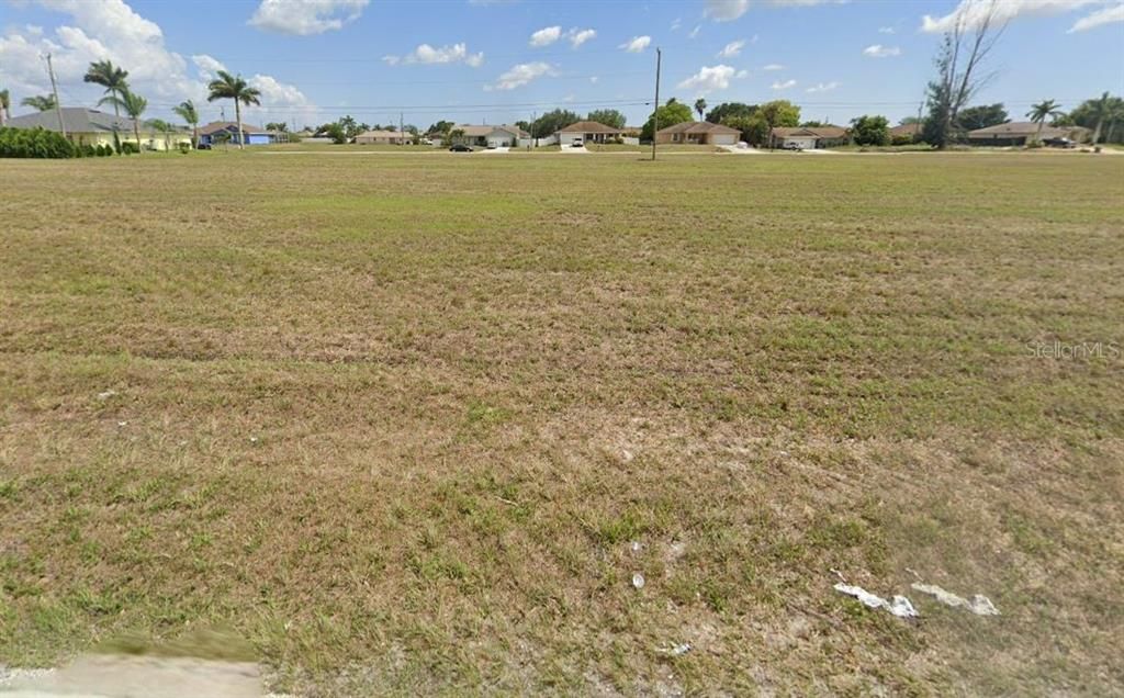 For Sale: $20,000 (0.07 acres)
