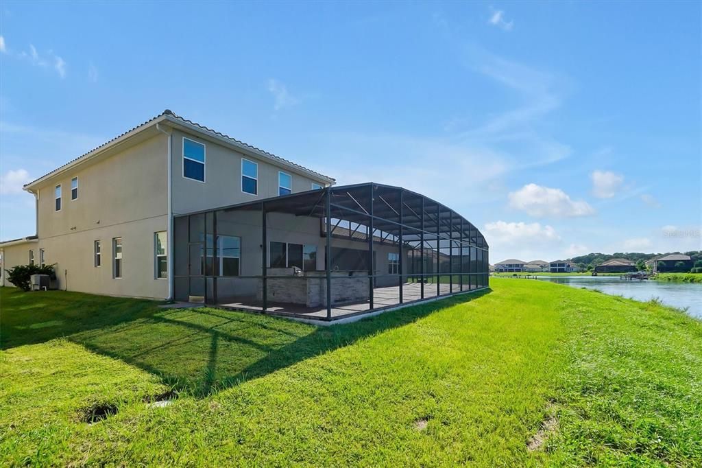 En Venta: $1,005,000 (5 camas, 4 baños, 4566 Pies cuadrados)