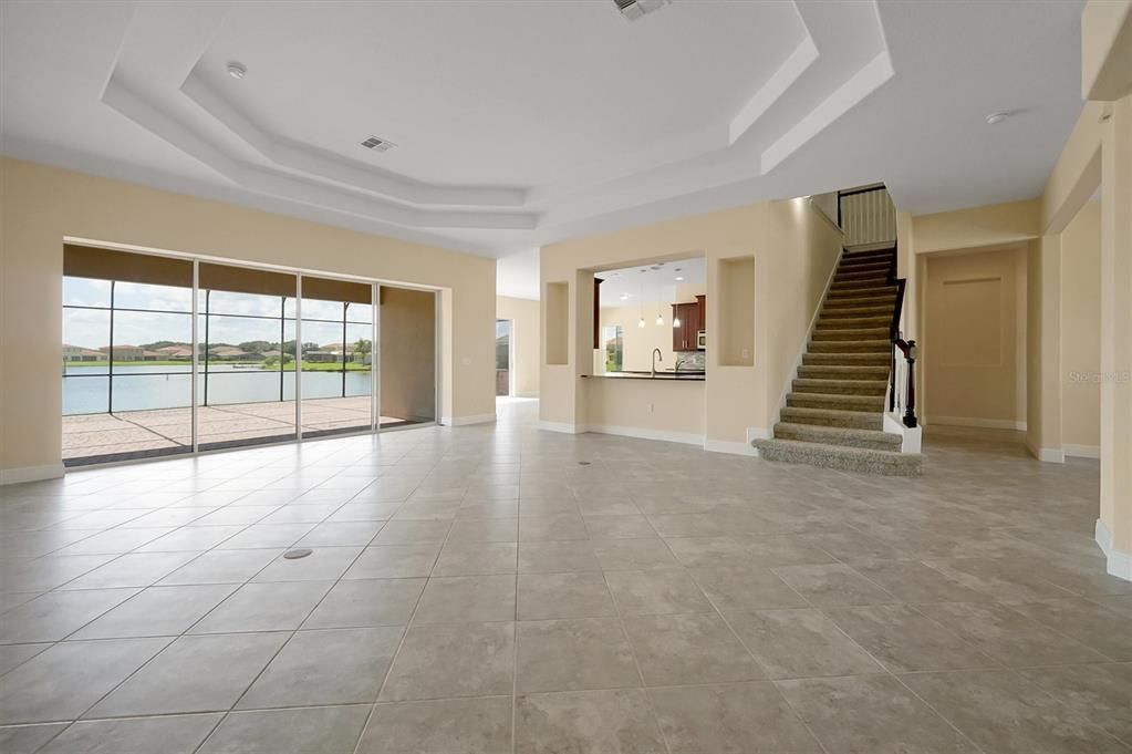 En Venta: $1,005,000 (5 camas, 4 baños, 4566 Pies cuadrados)