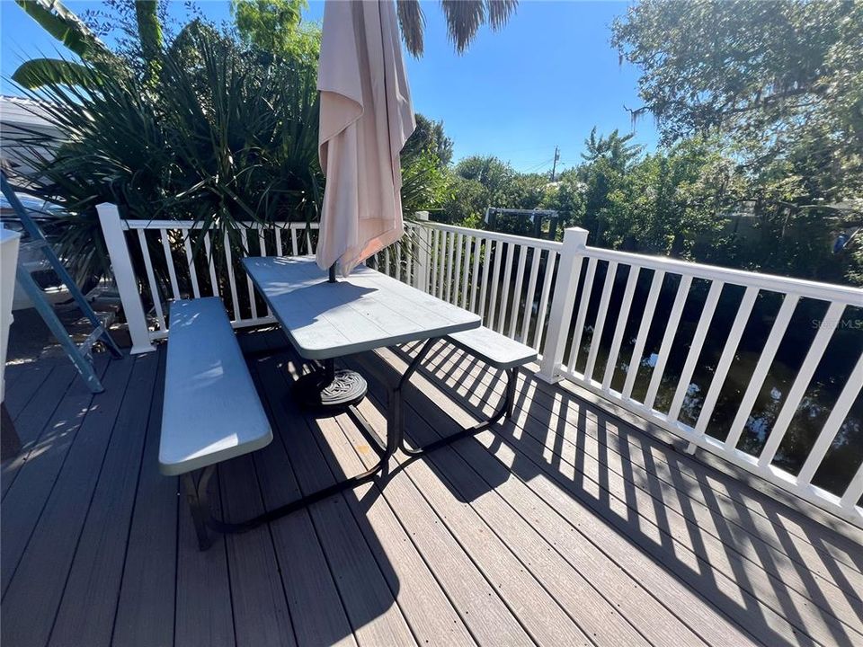 На продажу: $250,000 (3 спален, 2 ванн, 1323 Квадратных фут)