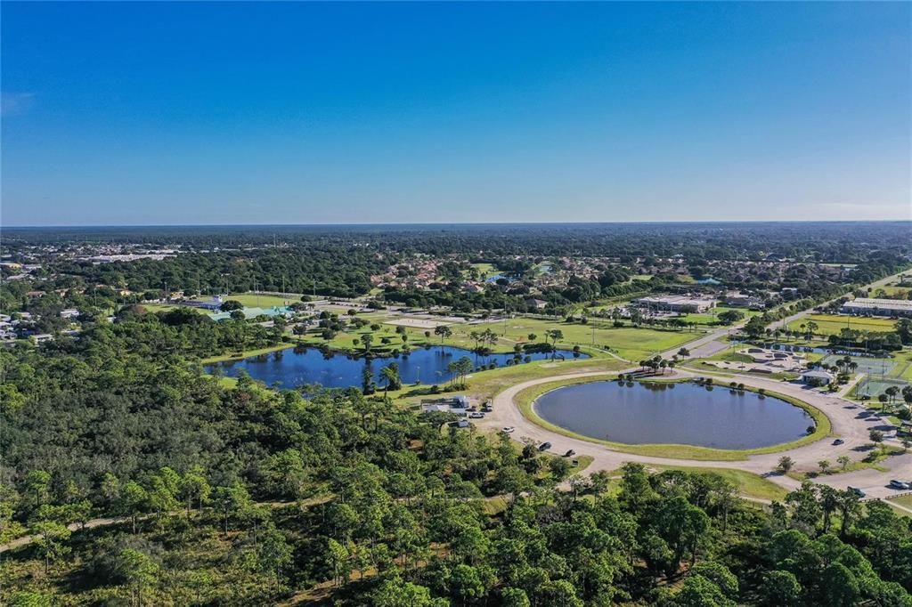 На продажу: $250,000 (3 спален, 2 ванн, 1323 Квадратных фут)