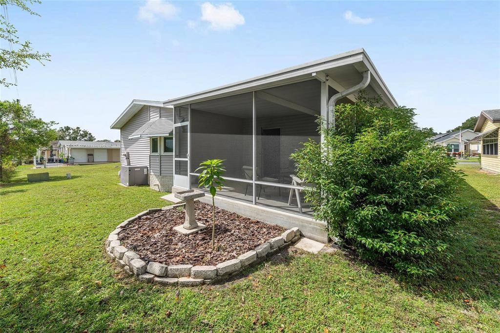 Под контрактом: $165,000 (2 спален, 2 ванн, 1342 Квадратных фут)