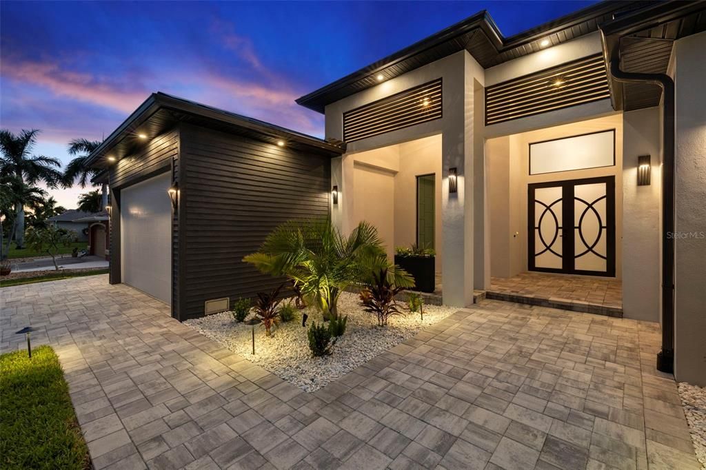 待售: $1,394,900 (3 贝兹, 3 浴室, 2200 平方英尺)