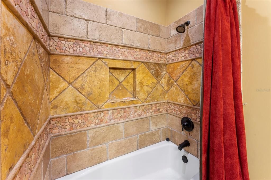 For Sale: $6,990,000 (6 beds, 5 baths, 6268 Square Feet)