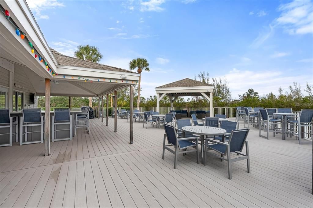 For Sale: $850,000 (3 beds, 2 baths, 3165 Square Feet)