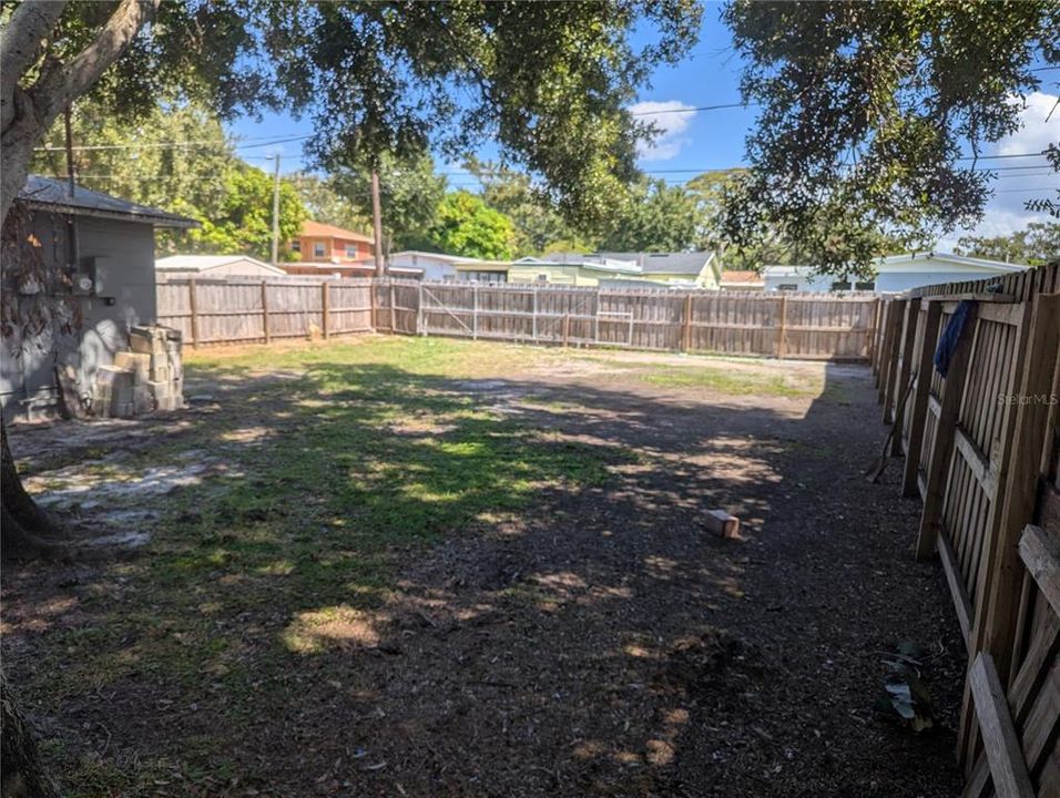 En Venta: $247,500 (2 camas, 1 baños, 922 Pies cuadrados)